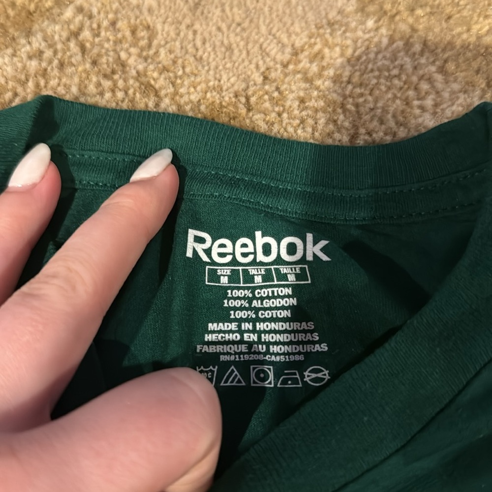 Wild tee - Picture 2 of 3